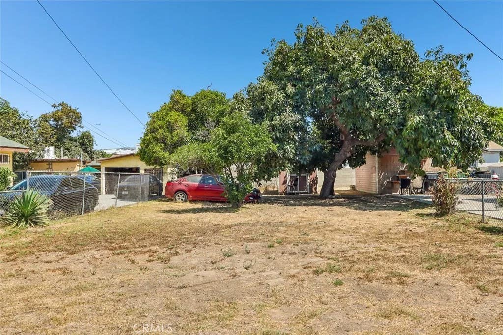 Photo of 3803 W 107th St, Inglewood, CA 90303 (MLS # SB26183368)