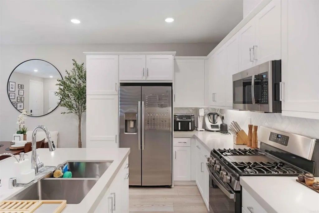 Photo of 2043 Bluestone Circle, Chula Vista, CA 91913 (MLS # PTP2507859)
