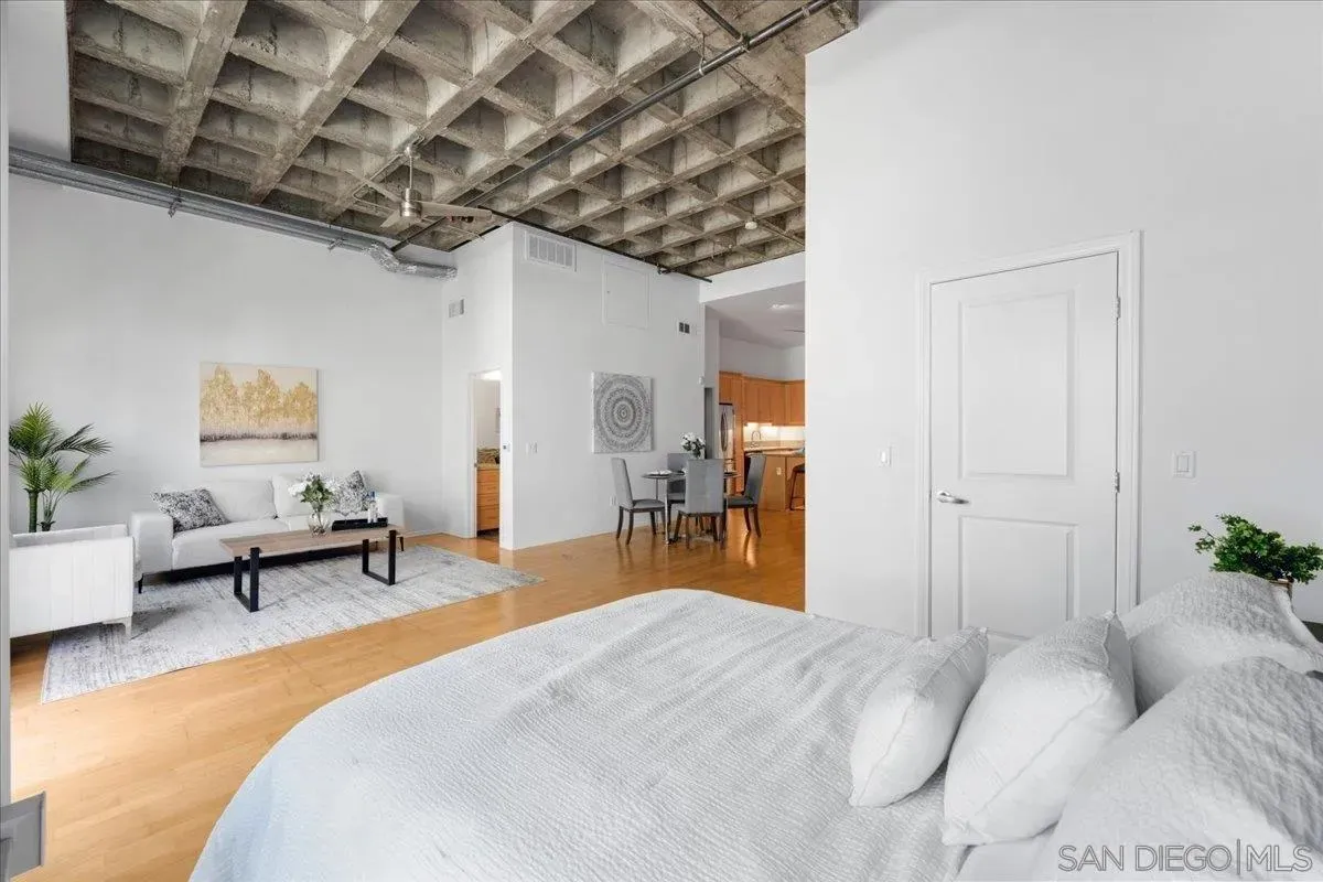 San Diego, California 92103, United States, 1 Bedroom Bedrooms, ,1 BathroomBathrooms,Residential,Active,156836