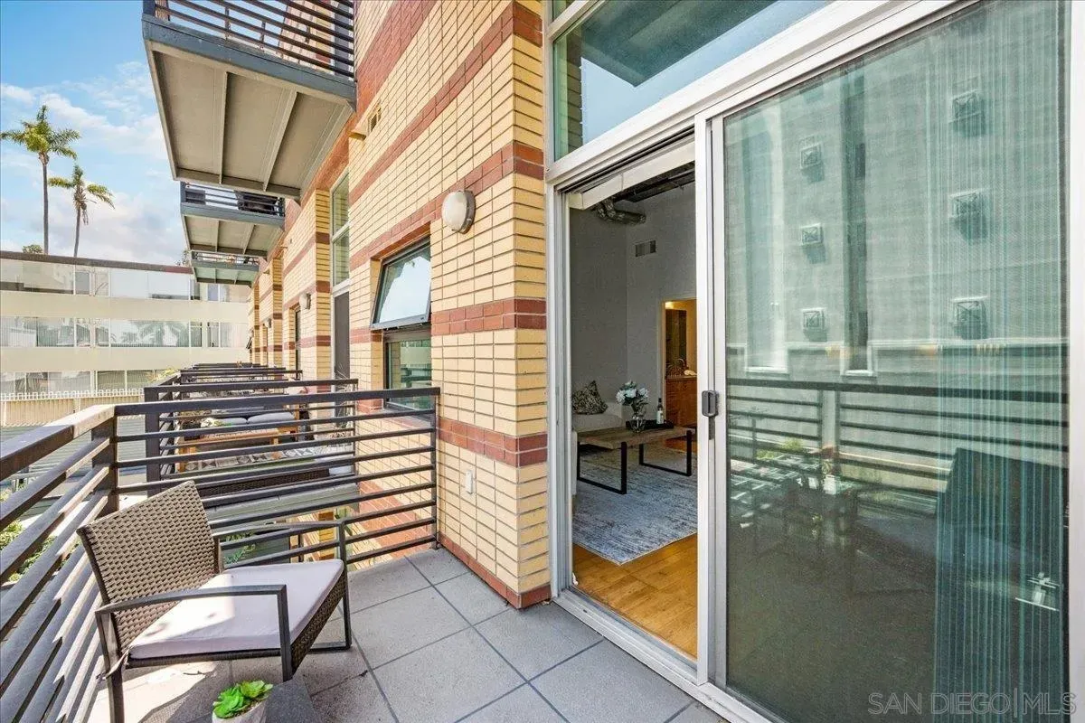 San Diego, California 92103, United States, 1 Bedroom Bedrooms, ,1 BathroomBathrooms,Residential,Active,156836