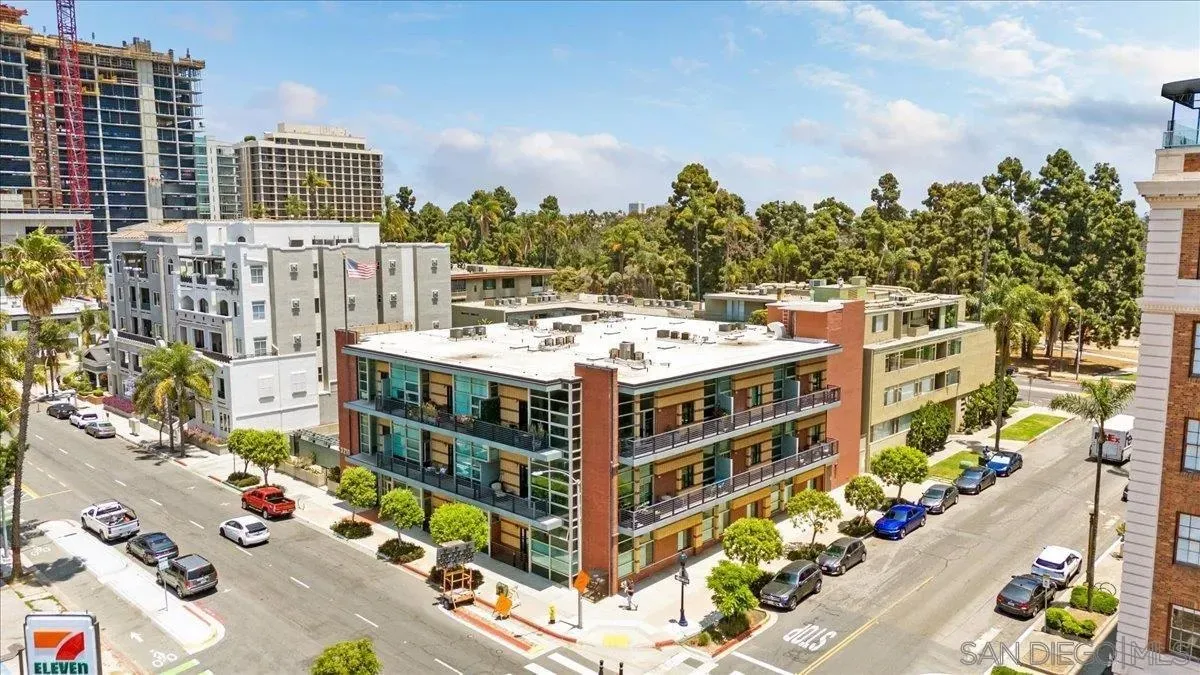 San Diego, California 92103, United States, 1 Bedroom Bedrooms, ,1 BathroomBathrooms,Residential,Active,156836