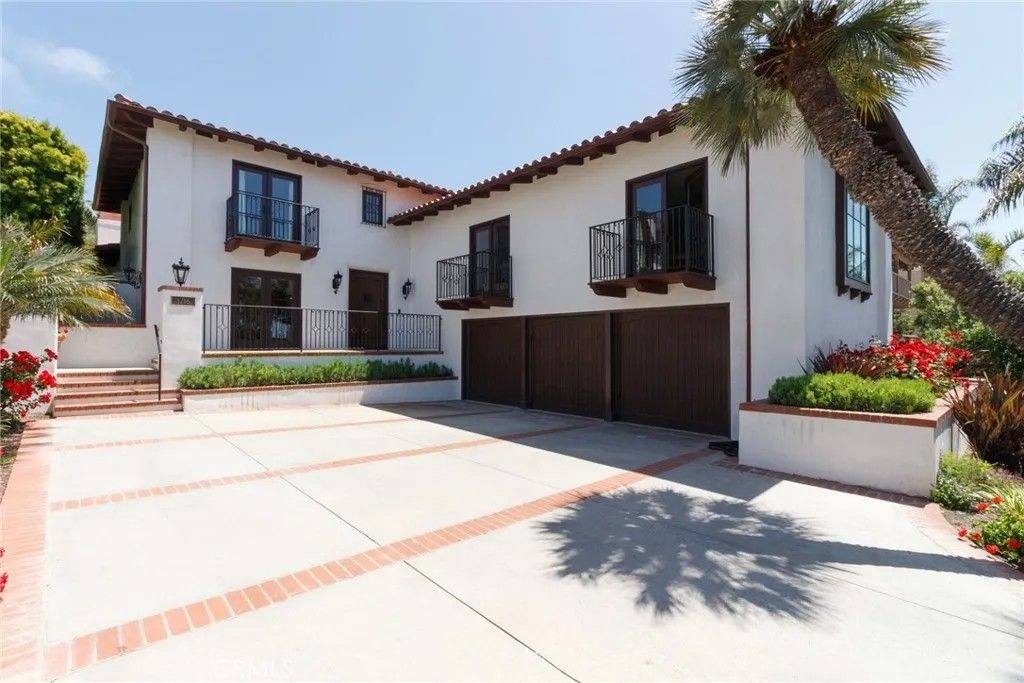 Photo of 1716 Paseo Del Mar, Palos Verdes Estates, CA 90274 (MLS # PV26019136)