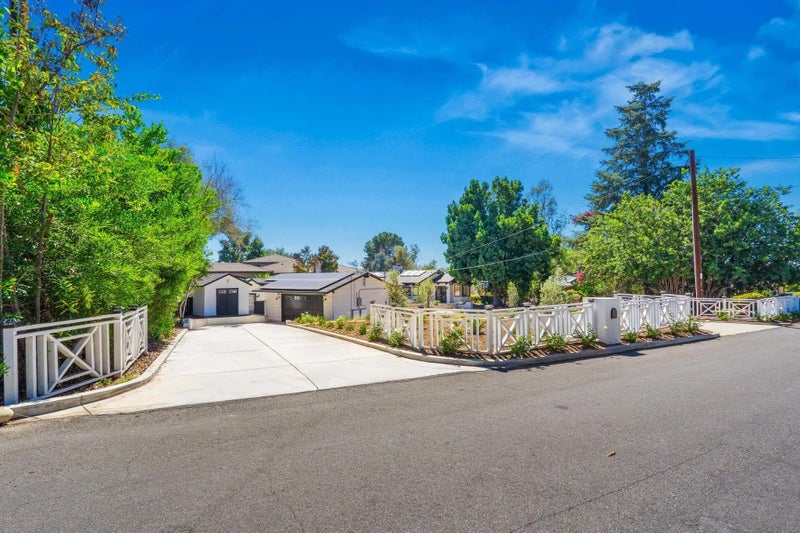 13953 Sagewood