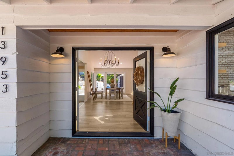 13953 Sagewood