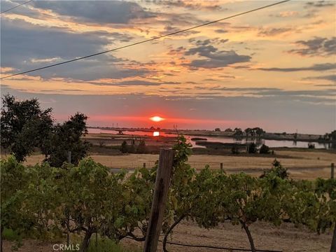 Photo of 743 Luds Way, Unincorporated, CA 95965 (MLS # SN26080338)