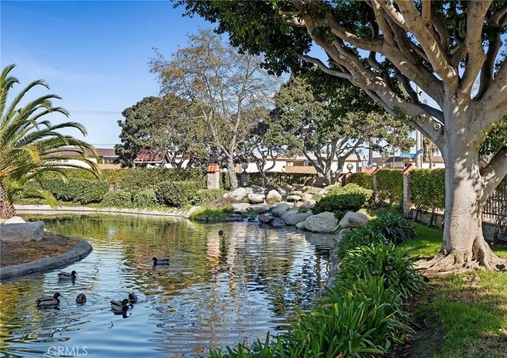 Photo of 4831 Lago Dr #302, Huntington Beach, CA 92649 (MLS # OC26002433)