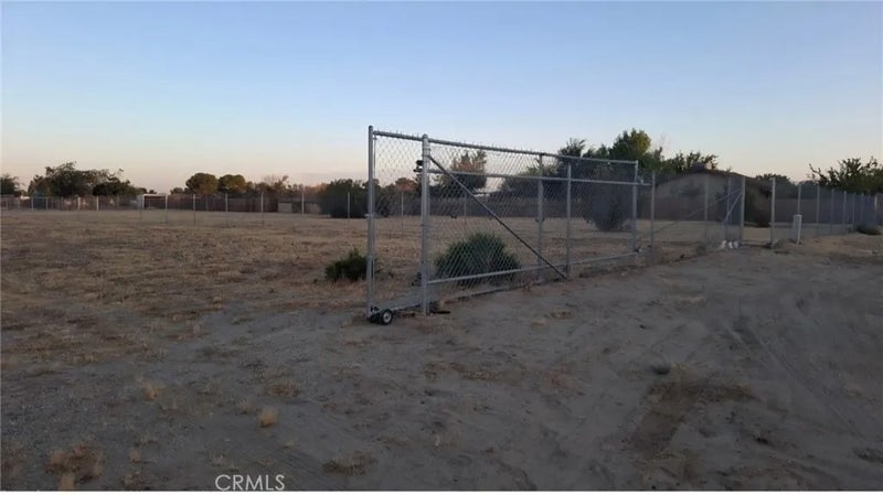 40935 166 St E