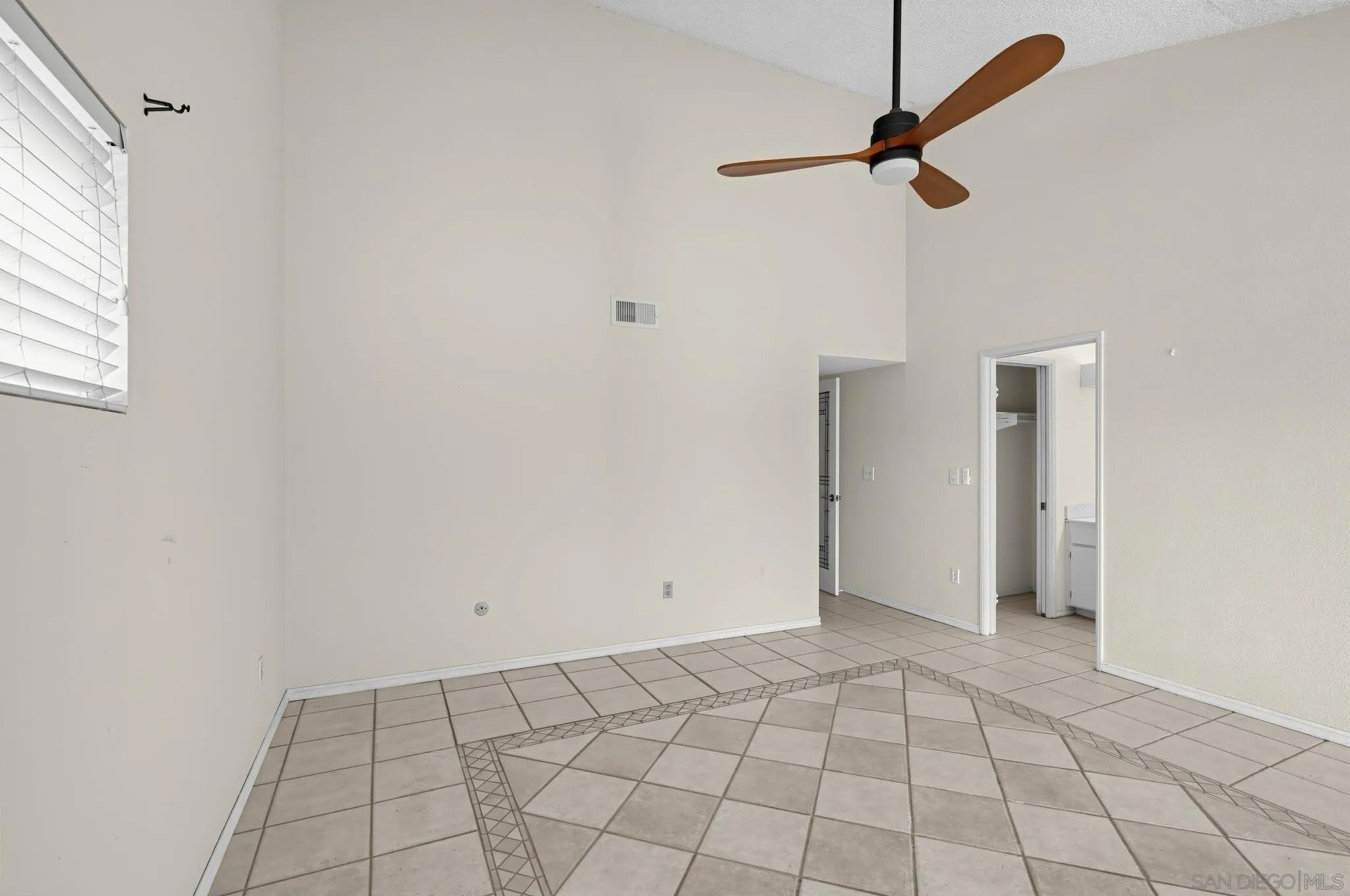 4616 Bay Summit Pl