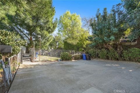 Tiny photo for 2149 Fargo Street, Los Angeles, CA 90039 (MLS # AR25246555)