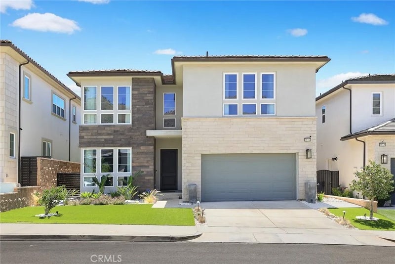 20732 W Bluebird Court