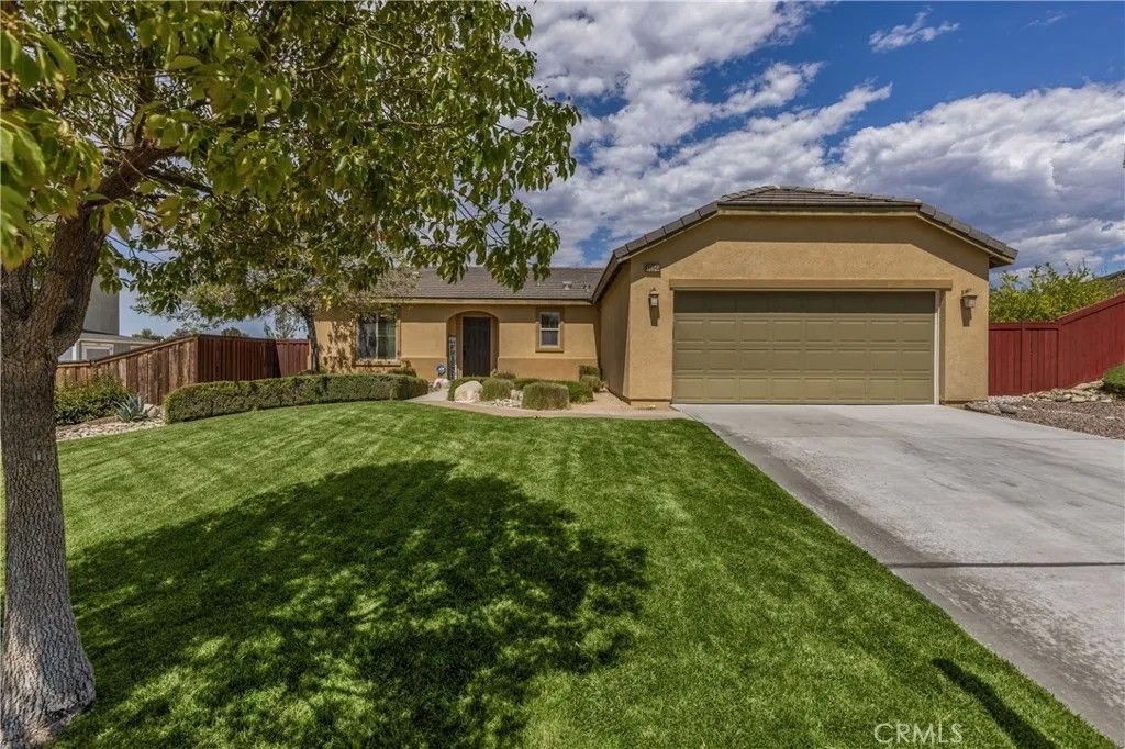 Photo of 36948 Gallery Ln, Beaumont, CA 92223 (MLS # CV25239702)