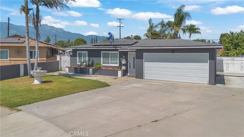 959 E El Morado Court
