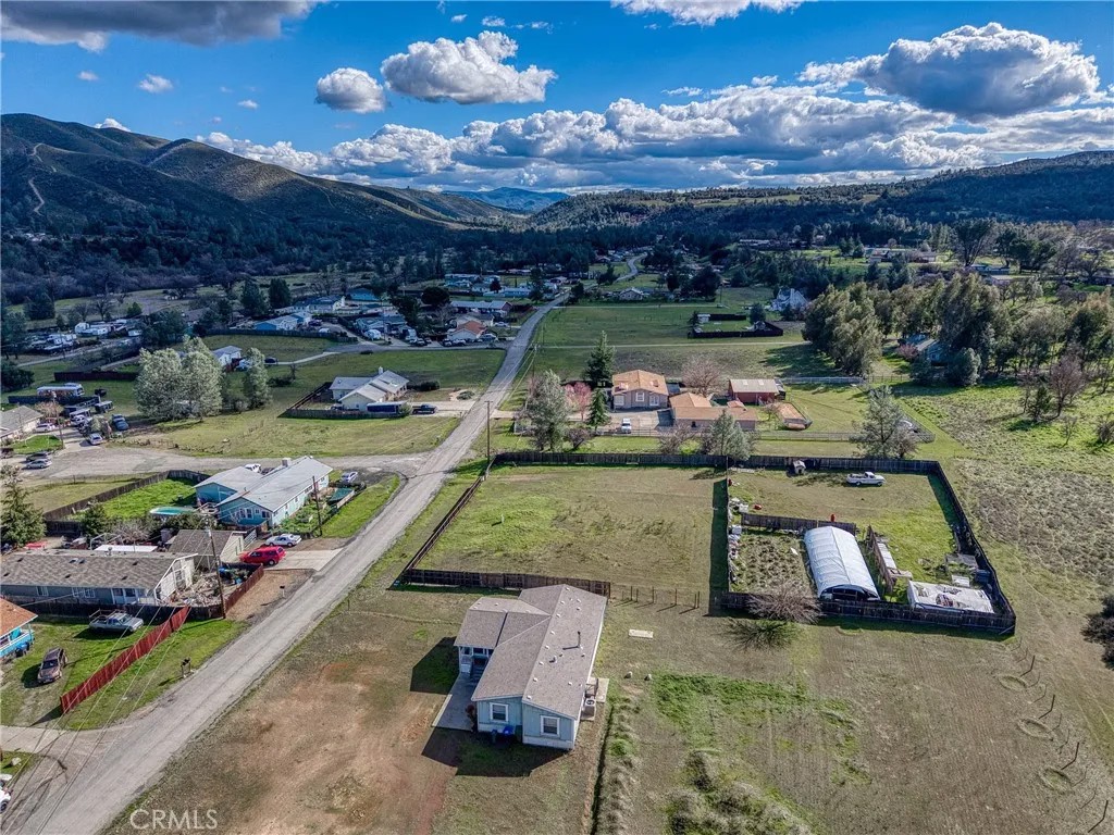 2605 Spring Valley