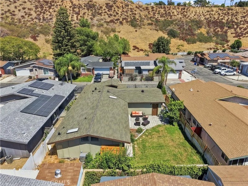 31977 Quartz Lane