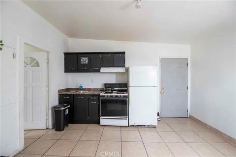 Tiny photo for 8130 Lullaby, Panorama City, CA 91402 (MLS # SR25274109)