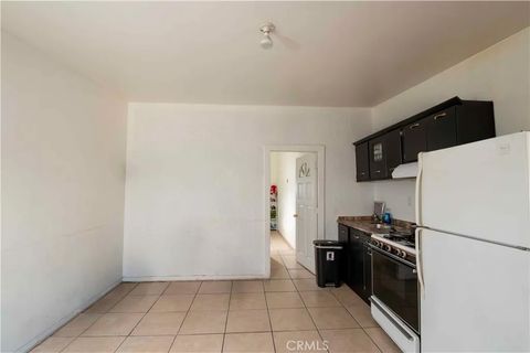 Tiny photo for 8130 Lullaby, Panorama City, CA 91402 (MLS # SR25274109)