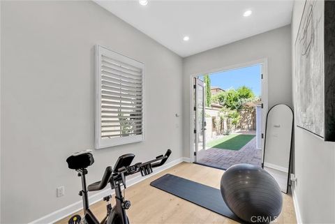 Tiny photo for 61 Acorn Glen, Irvine, CA 92620 (MLS # OC25273787)