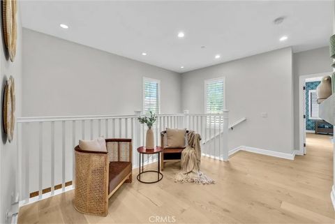 Tiny photo for 61 Acorn Glen, Irvine, CA 92620 (MLS # OC25273787)