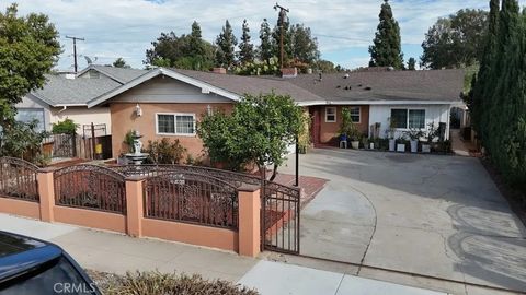 Tiny photo for 522 S 5th St, Montebello, CA 90640 (MLS # MB25238140)