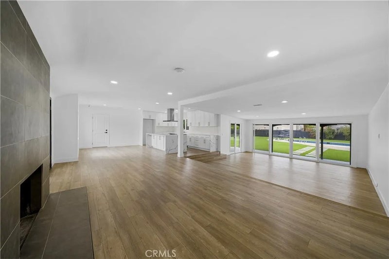 13081 Prospect Avenue