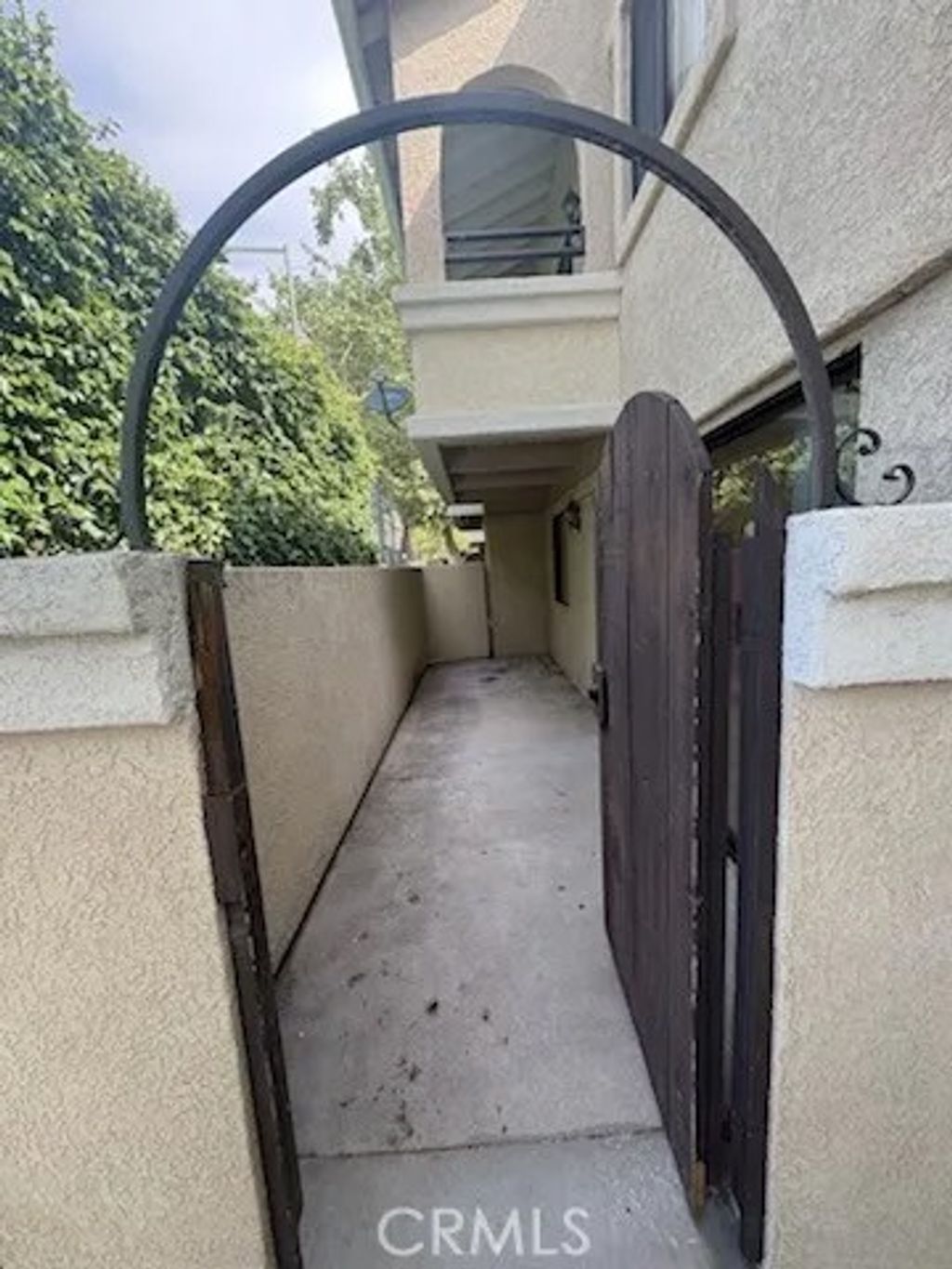 Photo of 18804 Mandan St, Canyon Country, CA 91351 (MLS # SR26077820)