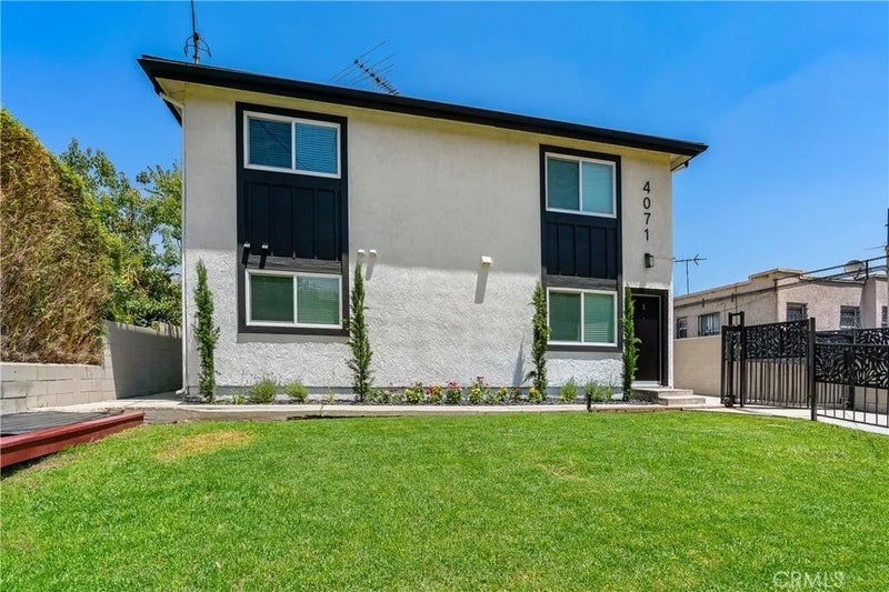 4071 Melrose Ave