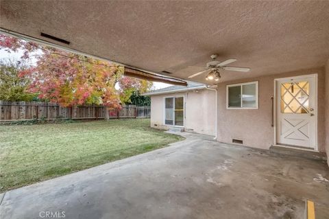 Tiny photo for 7353 N Bond, Fresno, CA 93720 (MLS # FR25275532)
