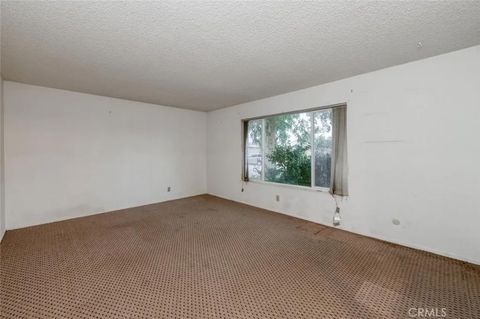 Tiny photo for 7353 N Bond, Fresno, CA 93720 (MLS # FR25275532)