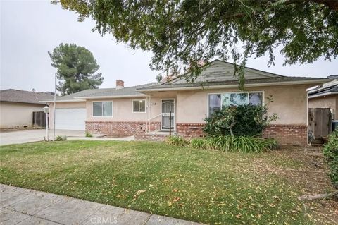 Tiny photo for 7353 N Bond, Fresno, CA 93720 (MLS # FR25275532)