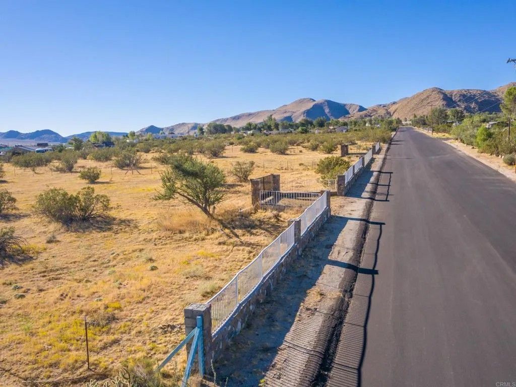 Photo of 2 Kickin Horse, Julian, CA 92036 (MLS # NDP2510306)