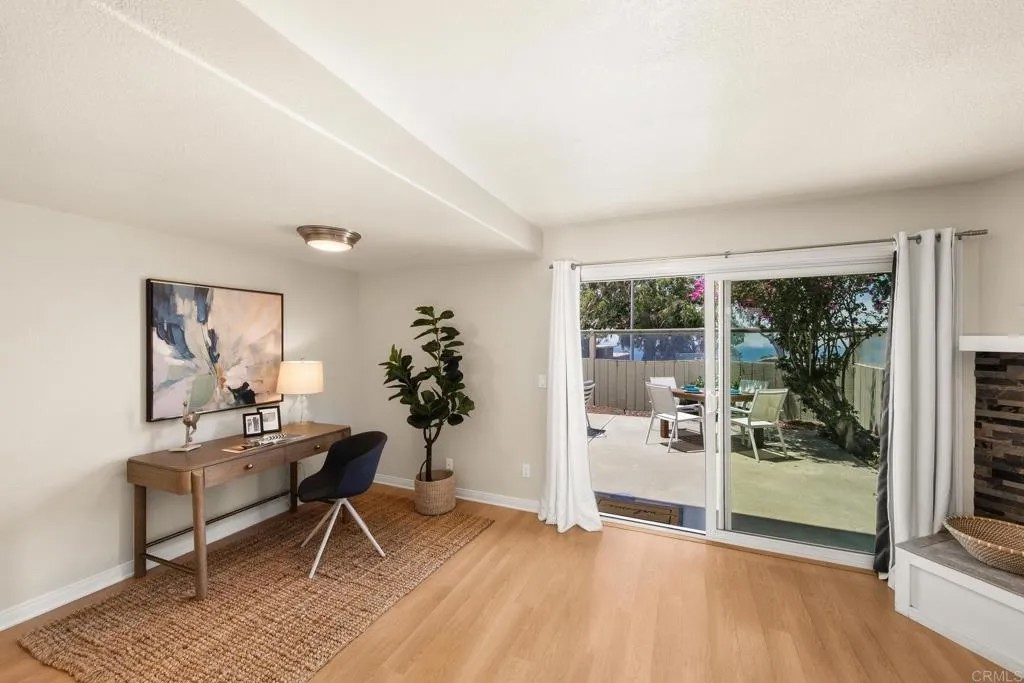 541 Camino Del Mar
