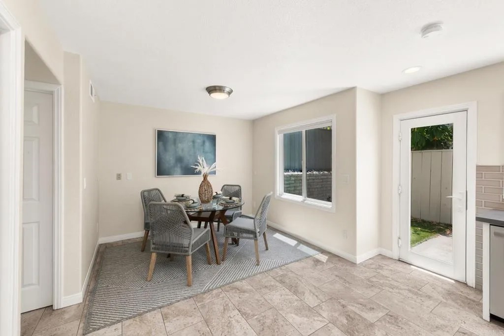 541 Camino Del Mar