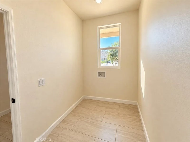 7426 Del Rio Vista