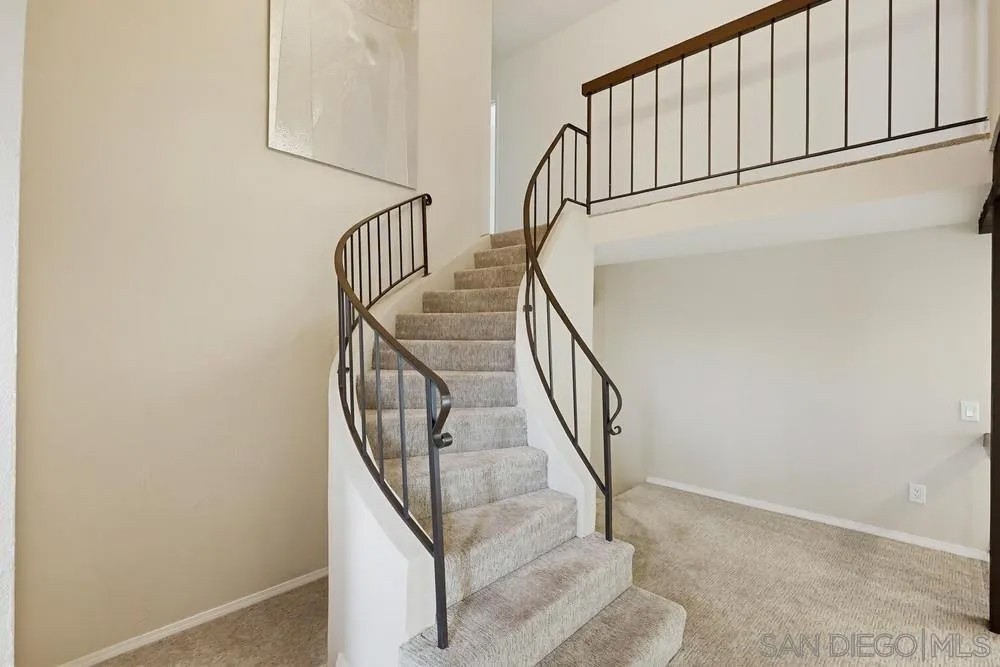 6245 Hannon Ct