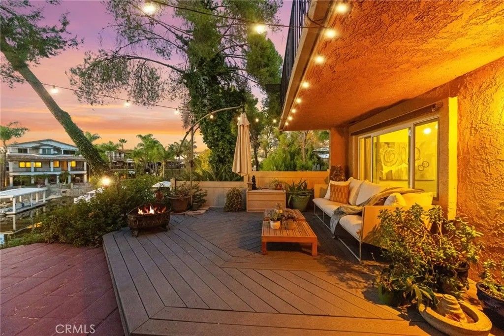 Photo of 24311 Canyon Lake Drive N Unit 12, Canyon Lake, CA 92587 (MLS # SW25267325)