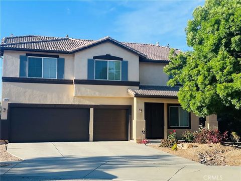 Photo of 14126 Tiger Lily Court, Hesperia, CA 92344 (MLS # HD26079843)