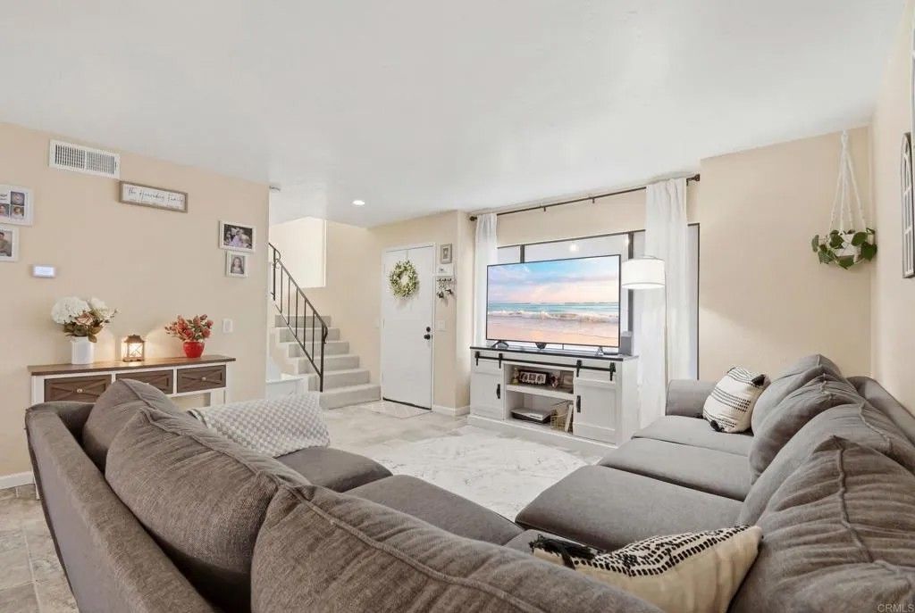 Photo of 1988 Arnold Way, Alpine, CA 91901 (MLS # NDP2603165)