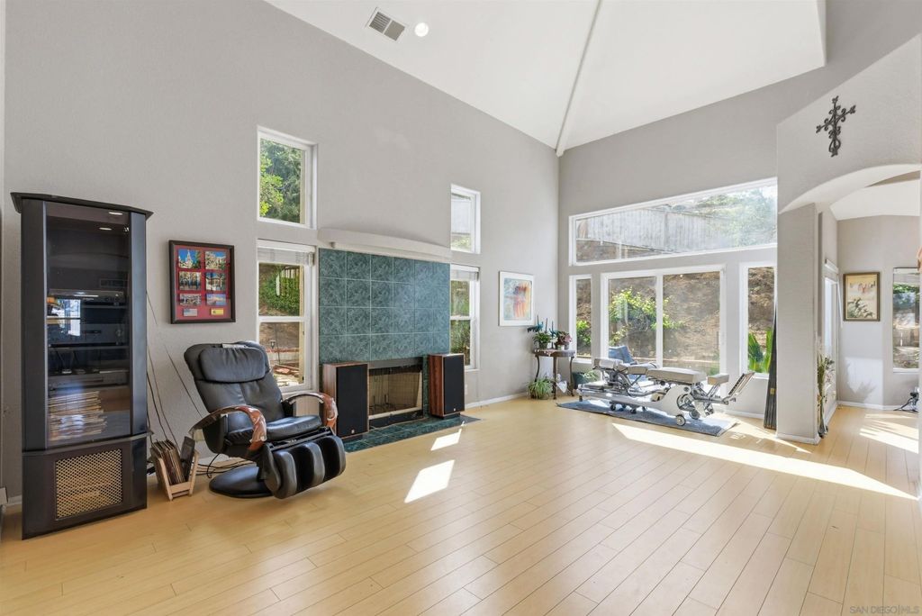 Photo of 2142 Hidden Mesa Rd, El Cajon, CA 92019 (MLS # 260008277)