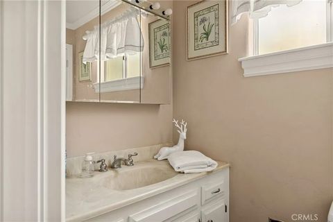 Tiny photo for 1055 Meadowbrook Drive, Lake Arrowhead, CA 92352 (MLS # IG26006857)