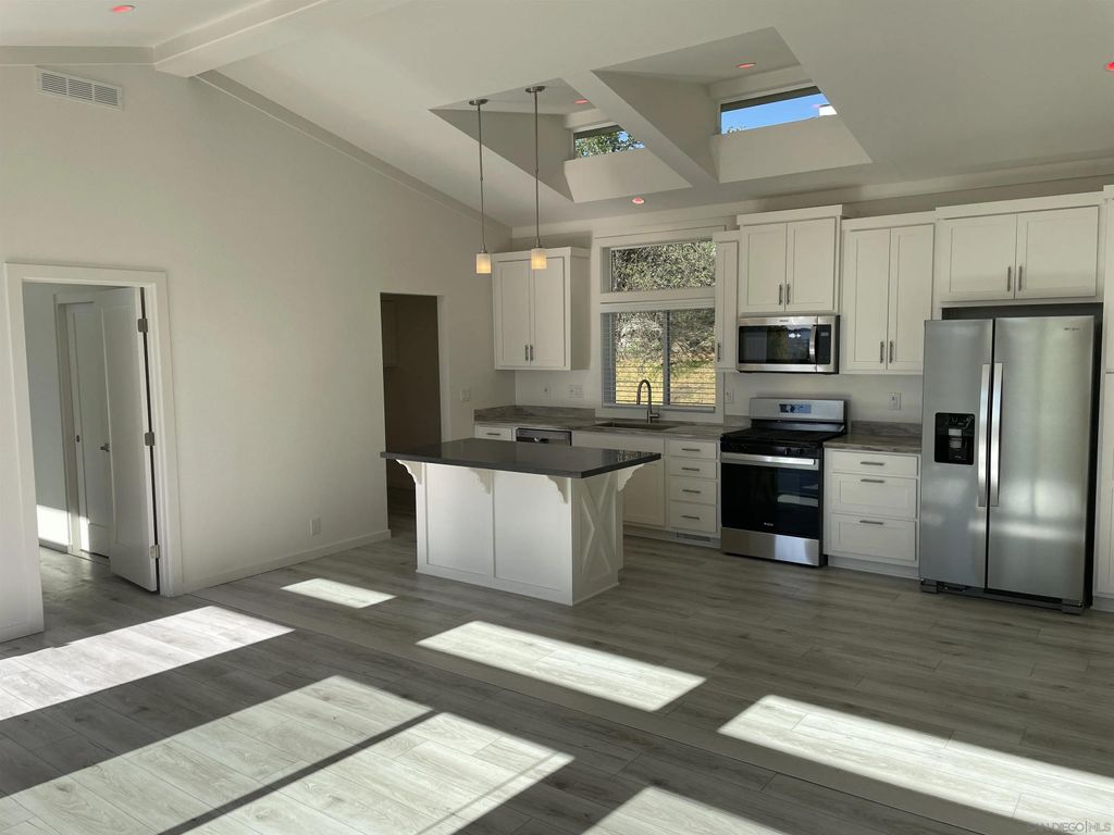 Photo of 1255 Rhea Place #B, Vista, CA 92084 (MLS # 250045448)