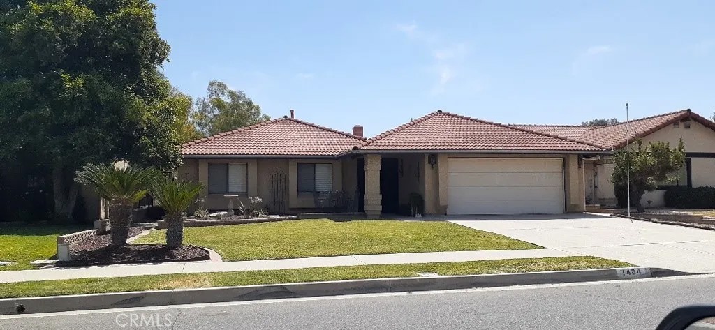 1484 Pepper Tree Drive