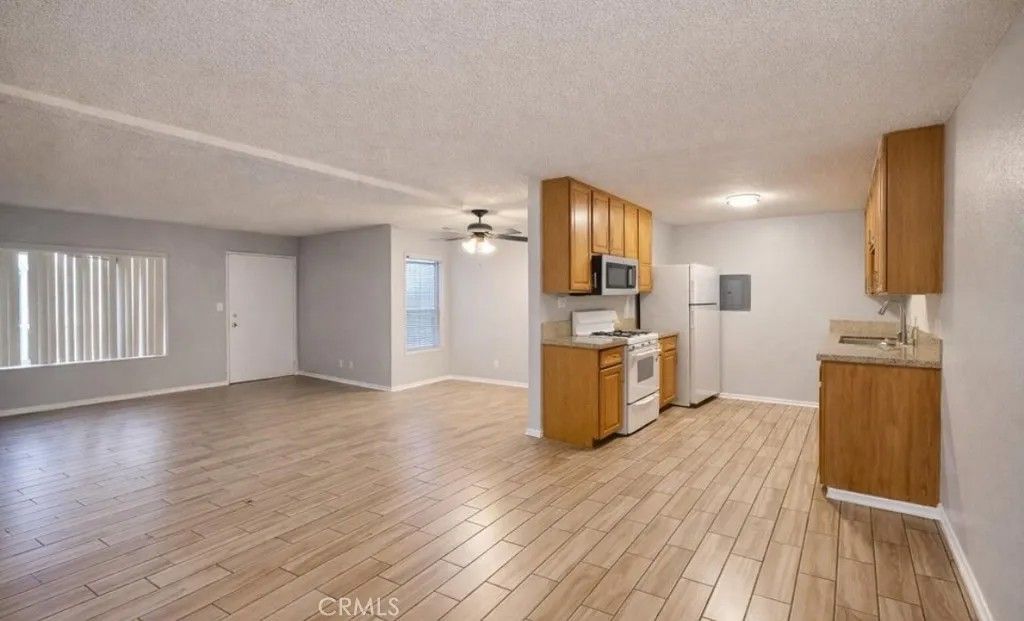 Photo of 2040 W Avenue J13, Lancaster, CA 93536 (MLS # SR26020006)