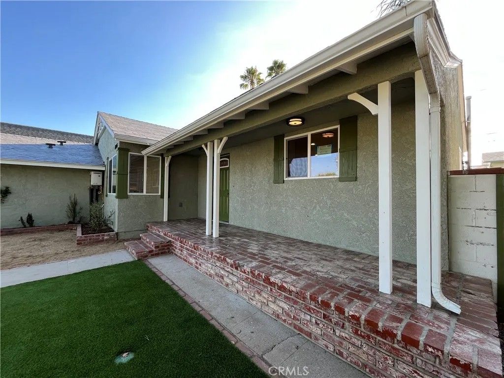 Photo of 10915 Whitaker, Granada Hills, CA 91344 (MLS # SR25267196)