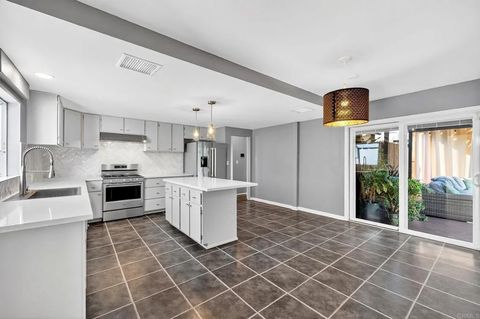 7680 Seneca Place La Mesa CA 91942