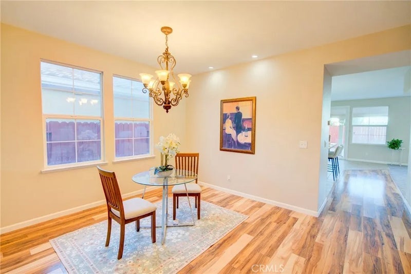 1466 La Sierra St