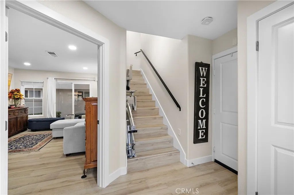 Photo of 701 N Cleveland ST, Oceanside, CA 92054 (MLS # OC26221021)