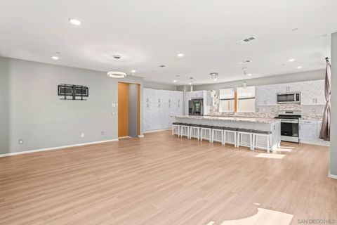 Tiny photo for 5361 Calle Rockfish #68, San Diego, CA 92154 (MLS # 250042362)