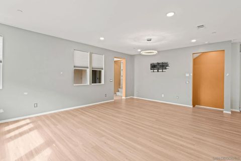 Tiny photo for 5361 Calle Rockfish #68, San Diego, CA 92154 (MLS # 250042362)