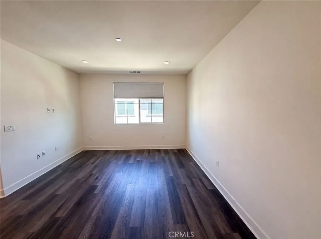 3120 E Yountville