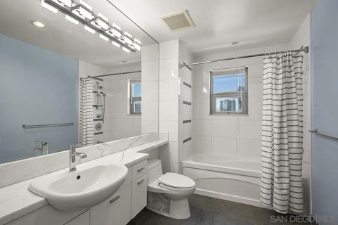 Tiny photo for 575 6th Avenue #1008, San Diego, CA 92101 (MLS # 250035165)